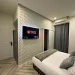 Domus Avi Vaticano 4* Рим