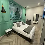 Гостевой дом Domus Avi Vaticano 4*