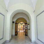 Domus Avi Vaticano Гостевой дом