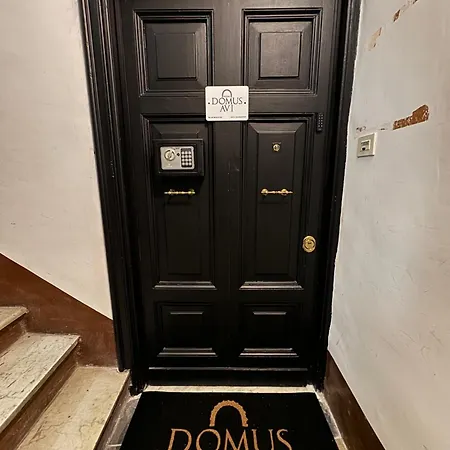 Konukevi Domus Avi Vaticano