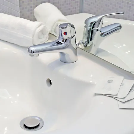 Konukevi Domus Avi Vaticano