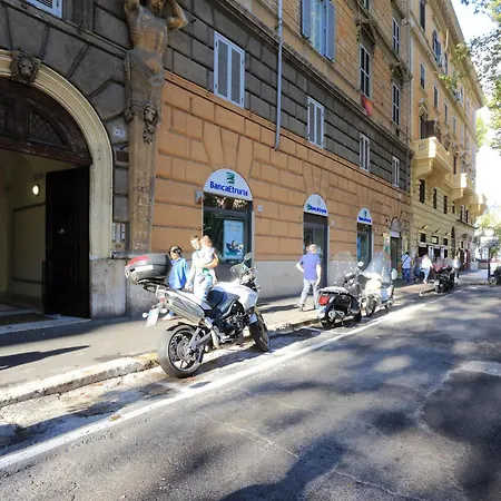 Domus Avi Vaticano Pensión Roma