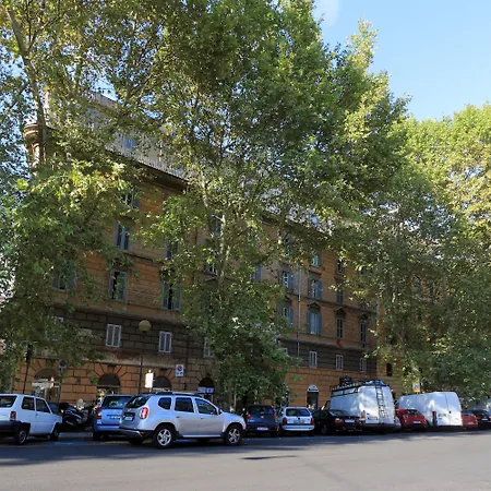 Domus Avi Vaticano 4* Rom